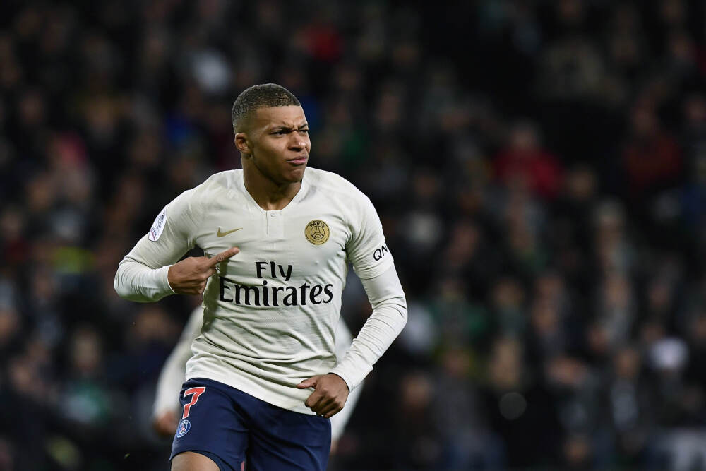 商业航天第一股要来了? 7家抢滩上市, 细则里藏着三个赚钱玄机